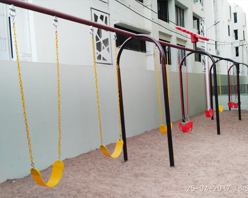 Tips For Buying A Playground Swing  