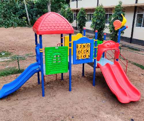 Outdoor Multiplay Equipment In Munich